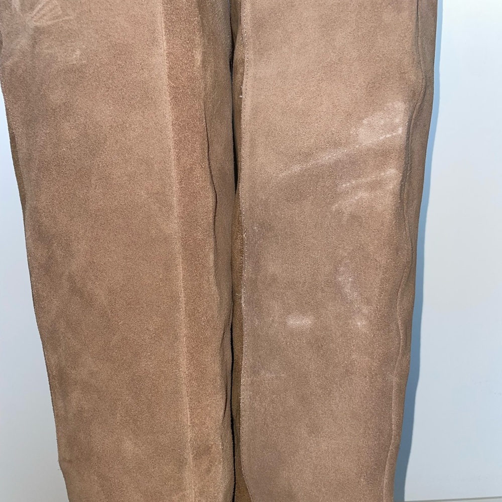 Vince Camuto Beige Suede Boots. Size 8.5 - Picture 11 of 11